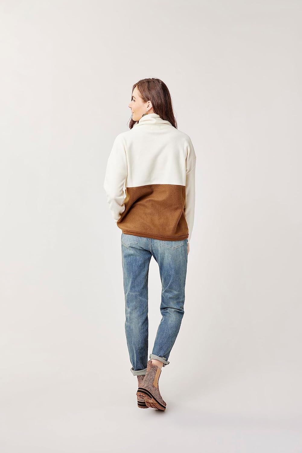 image:imageCarve Designs Womens Rowayton Colorblock CowlBirch W Dk Brown