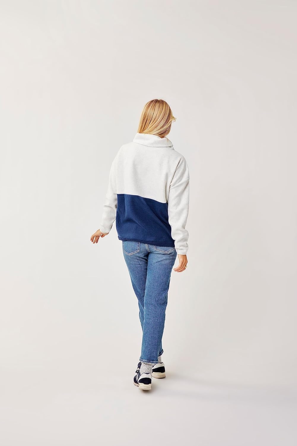 image:imageCarve Designs Womens Rowayton Colorblock CowlCloud Heather W Navy
