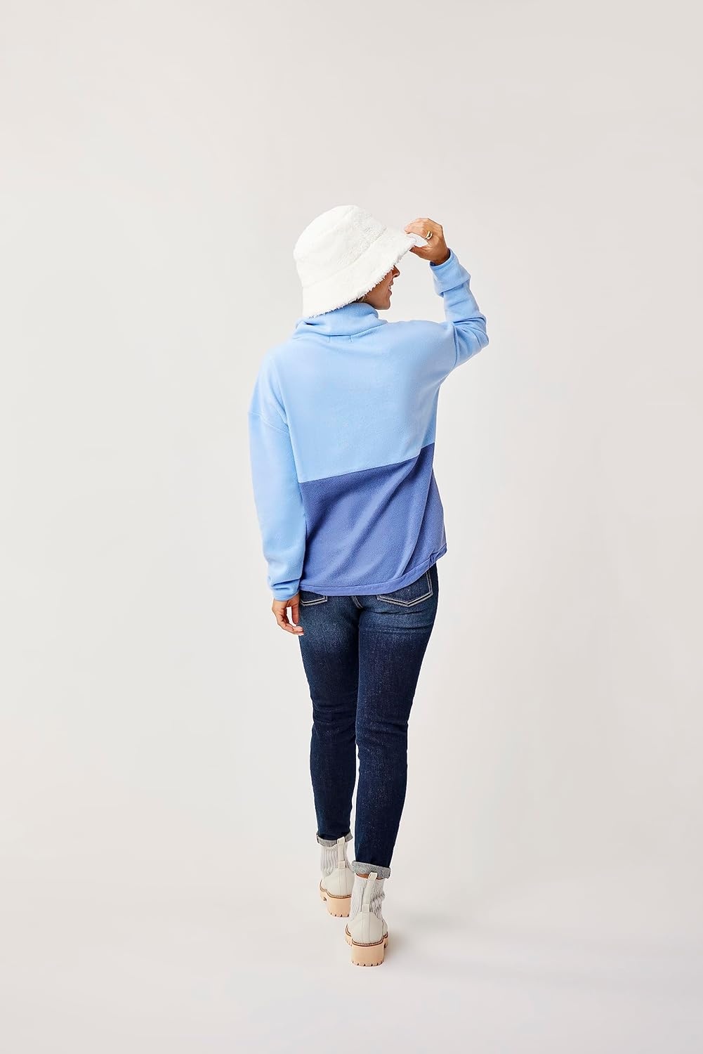 image:imageCarve Designs Womens Rowayton Colorblock CowlPeri W Coastal