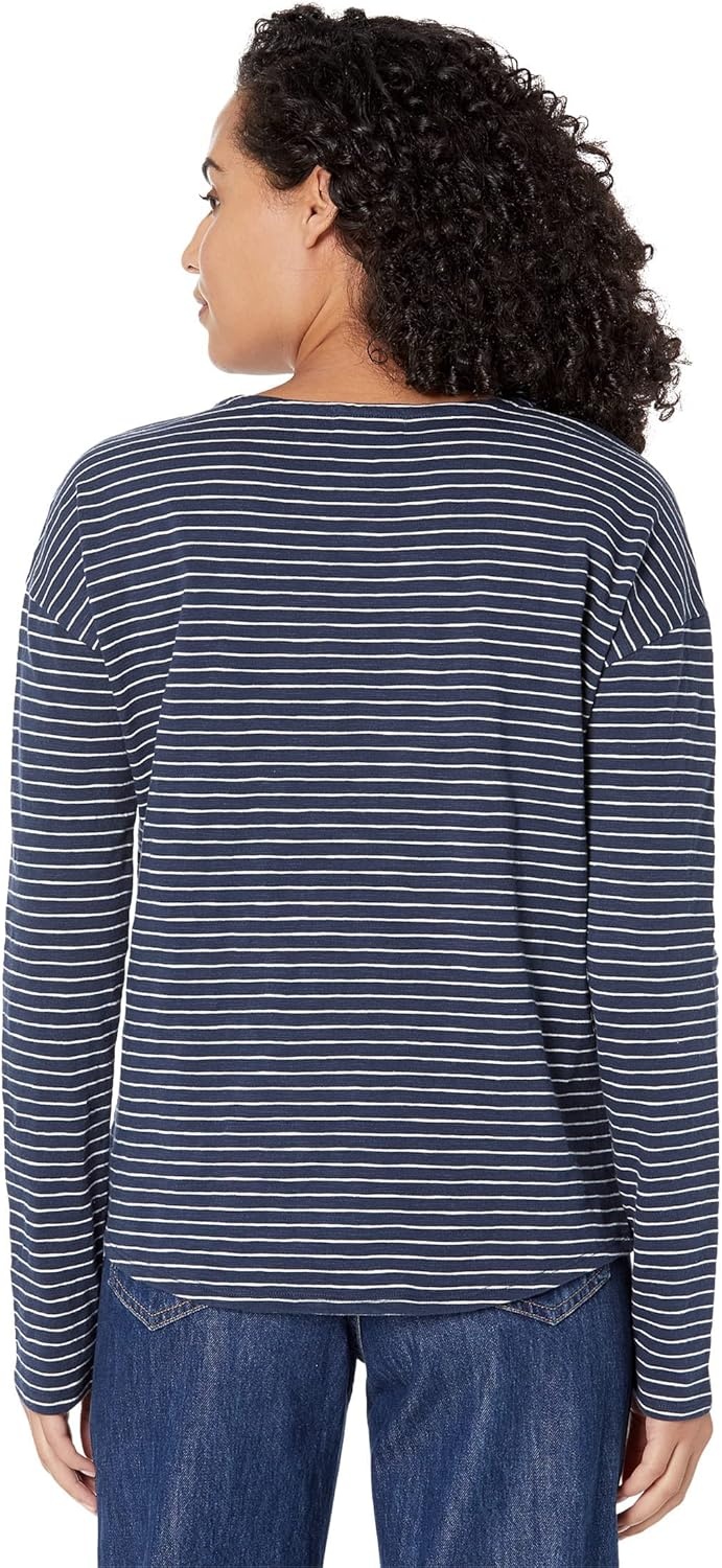 image:imageCarve Designs Womens Alexis TopNavy Stripe