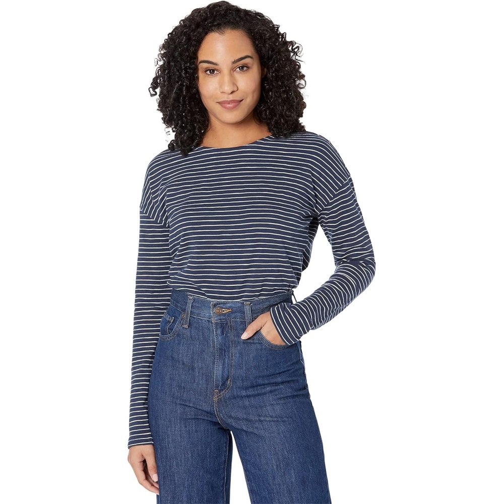 image:imageCarve Designs Womens Alexis TopNavy Stripe