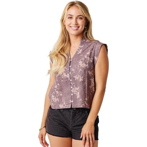 Carve Designs Women’s Reagan Top(Dark Fawn Floral)